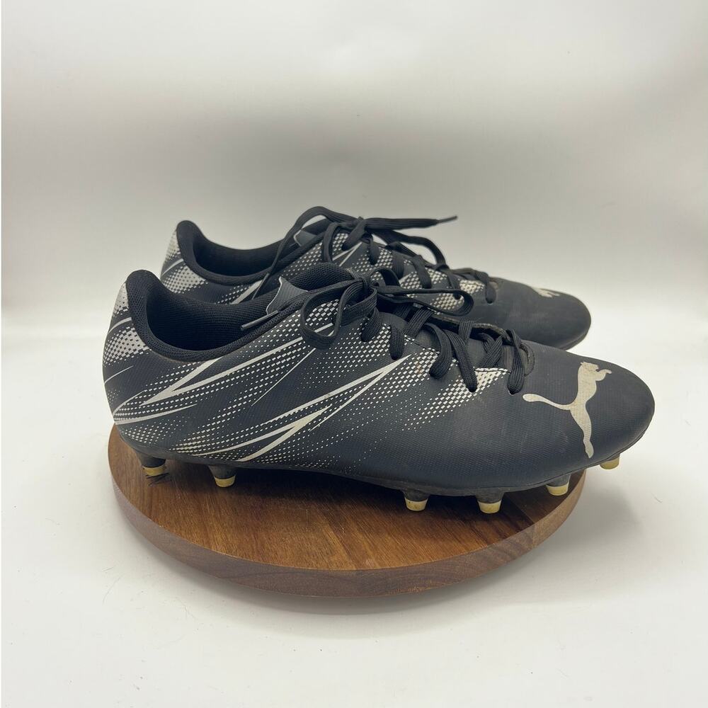 Puma Men's Soccer Cleats Size 8.5 Black White FG